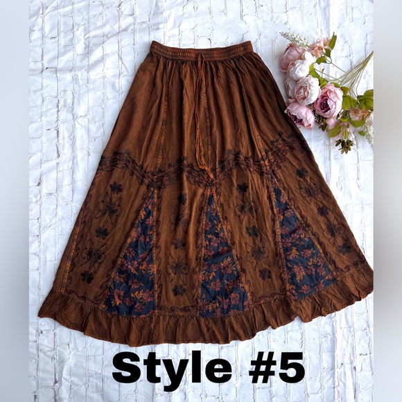 Vintage Vibe Brown Embroidered Long Skirt with Floral Patchwork - Picture 10 of 11